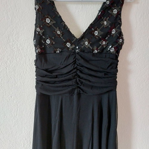 Black dress XL used with sequins and waist honeycomb detail