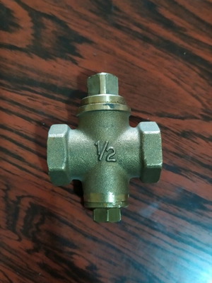 Brass water valve old type, 2 pieces 1/2, new