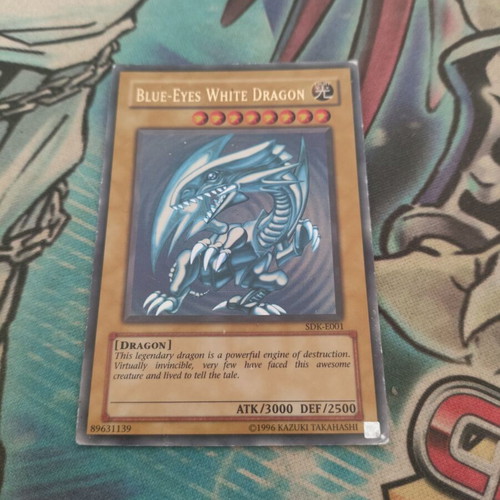 Blue-Eyes White Dragon Yu-Gi-Oh card -  16,50 - Vendora.cy
