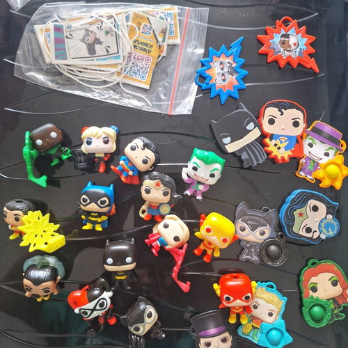 Kinder Joy Funko Full DC Comics Collection new