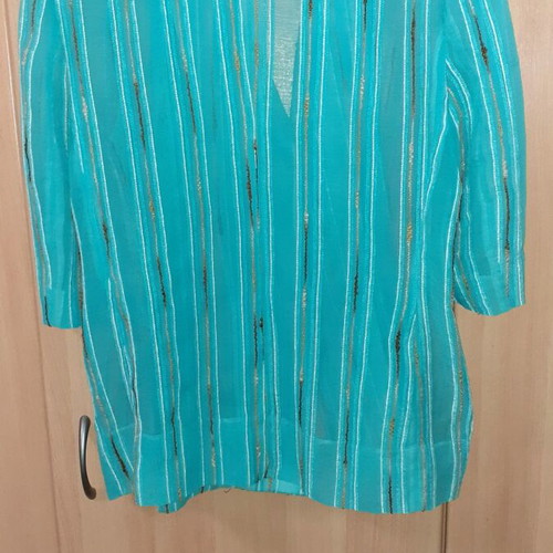Cinnamon shirt cardigan size 58 like new, multicolor turquoise