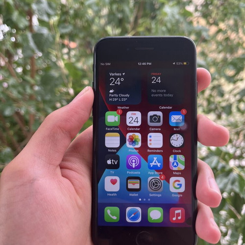 iPhone 7 unlocked 32GB used, Touch ID not working, black