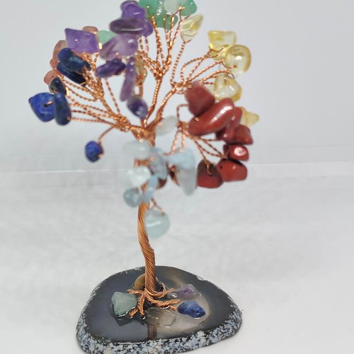 7 Chakra Tree with Semi-Precious Stones and Agate Base like new