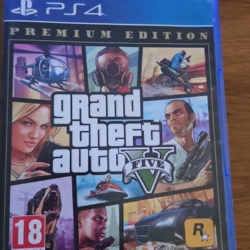 Grand Theft Auto V Premium Edition PS4 used