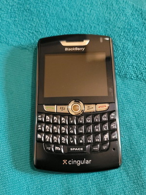 Blackberry 8800 used, battery needed