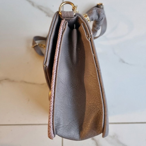 Magnifique pink/grey handbag new with tags
