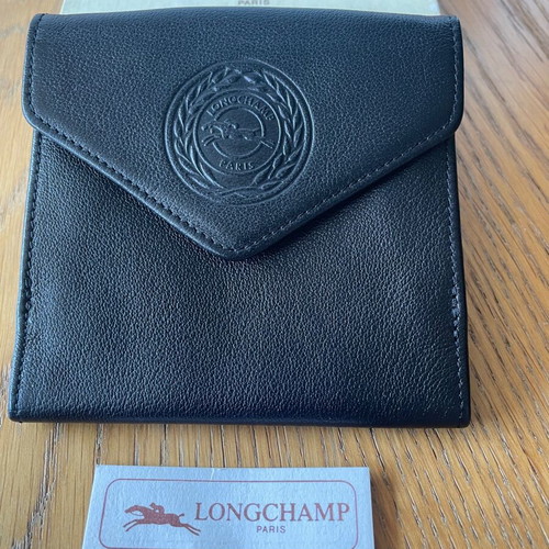 Longchamp leather wallet new, black with coin and bill compartments