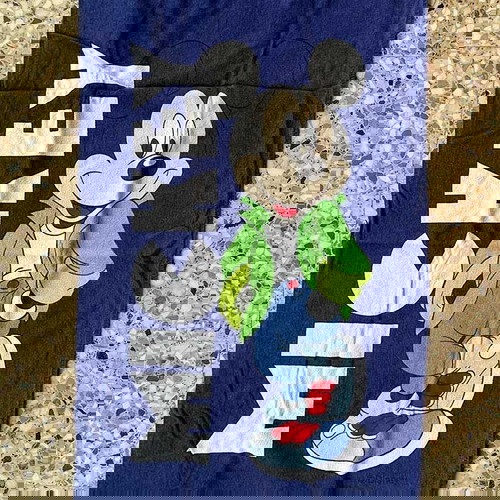 Πετσέτα θαλάσσης Mickey μεταχειρισμένη, βαμβακερή, 71x140 εκ, αμυδρά ξεθωριασμένη