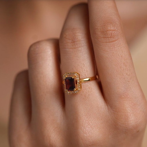 S925 Gold-Plated Ring with Natural Red Garnet