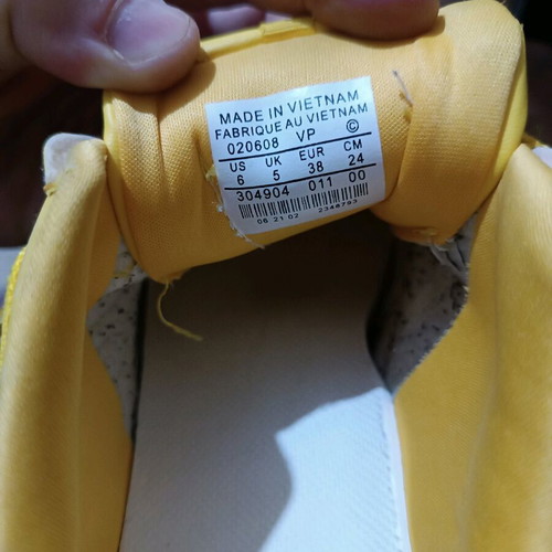 Fila athletic shoes yellow size 38 like new