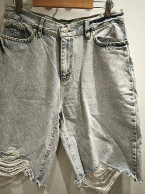 No Thinkin women's bermuda shorts new, size 42, denim