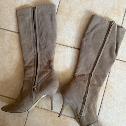 Boots like new, size 39