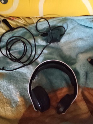 Playstation Sony 3D ακουστικά μεταχειρισμένα, ενσύρματα, με λείπον μαξιλαράκι