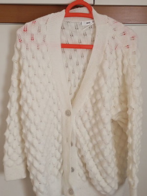Mango white cardigan like new, perforated, hip length, size S