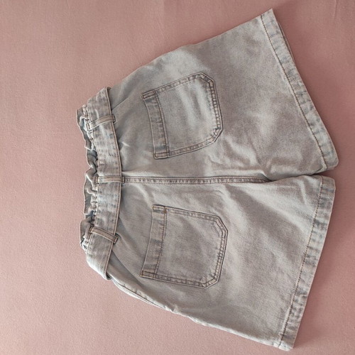 Denim shorts like new, 100% cotton, light blue with elastic waist and belt, sizes XS and S