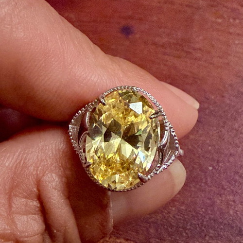 Canary Yellow Solitaire Ring 925 Silver with Cubic Zirconia, New