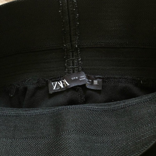 Zara black leggings size S like new