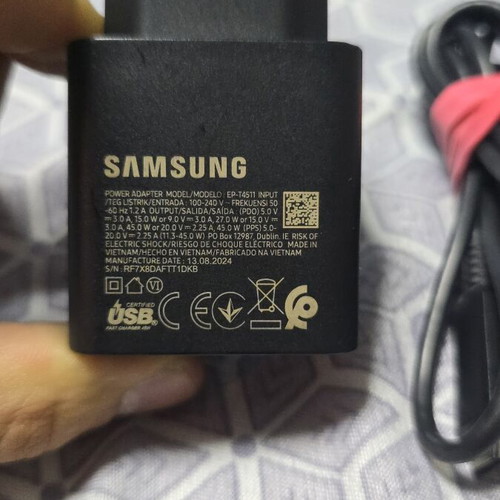 Samsung 45W charger with 1.8m 5A cable like new