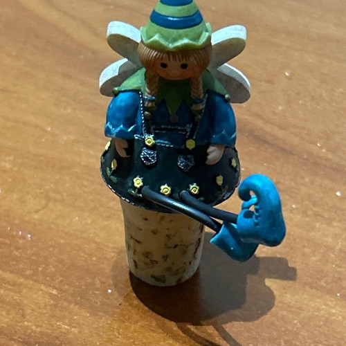 Unique bottle cork elf new