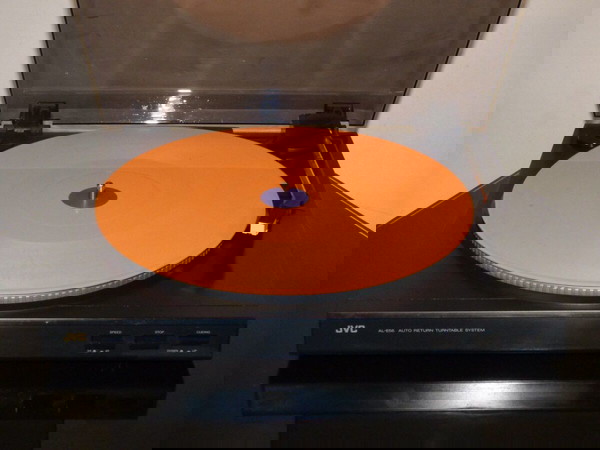 ΠΙΚΑΠ JVC AL-E56