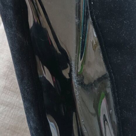 Carolina Herrera Good Girl shoulder bag like new, black velvet