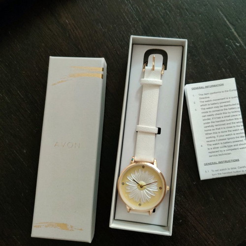 Avon women's watch like new, excellent condition