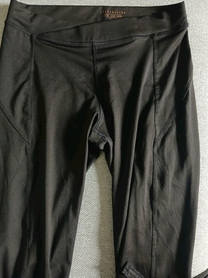 Bershka brown leggings size M like new