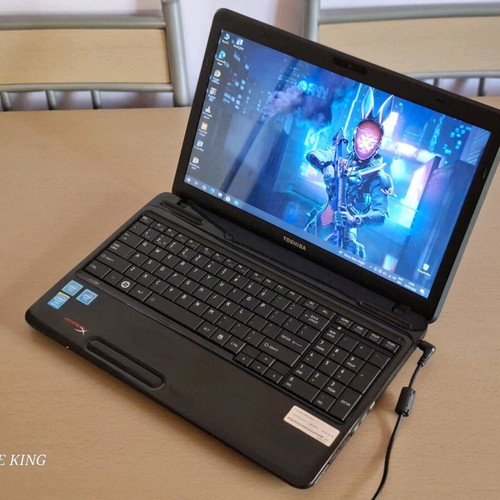 Toshiba Satellite L650 laptop used, Intel Core i5, 8GB RAM, 120GB SSD