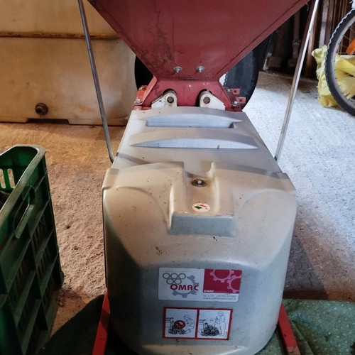 Grape crusher slightly used