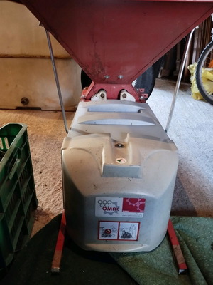 Grape crusher slightly used