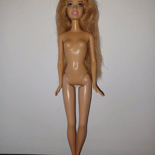 Barbie used fashion fever