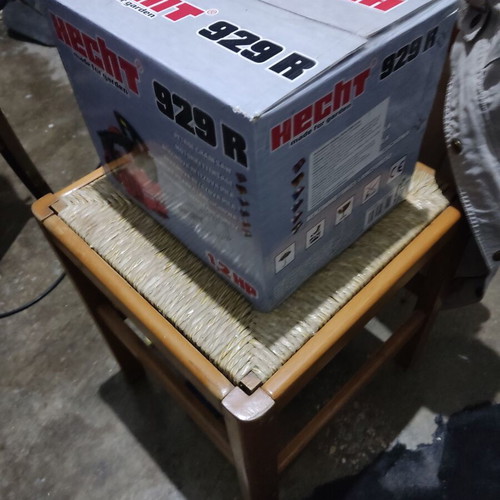 Hecht 1.2hp chainsaw new in box