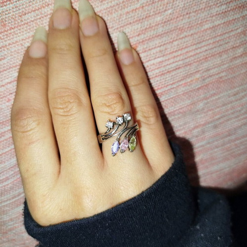 Vintage silver ring multicolored like new