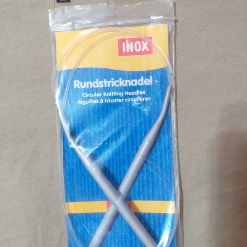 Circular knitting needles used, 4 pairs, sizes 2.5 to 7