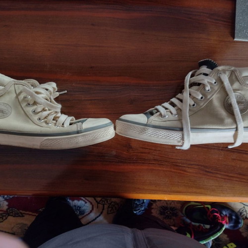 Champion canvas boots used, size 44, for everyday wear