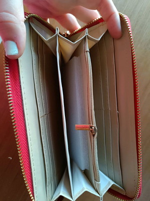 Wallet red unused