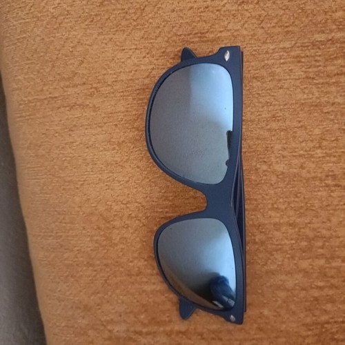 Luk unisex sunglasses like new with case, blue