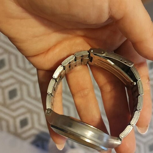 Sandra Fellini watch used with silver metal bracelet