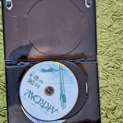 Arrow DVD new, first season with subtitles