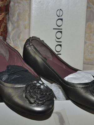 Ballerinas gray metallic leather size 39 like new