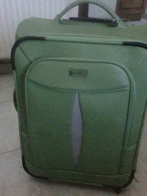 Travel suitcase used medium-small green leatherette 54x38x25 cm
