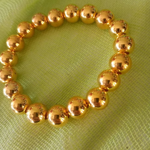 Gold bracelet