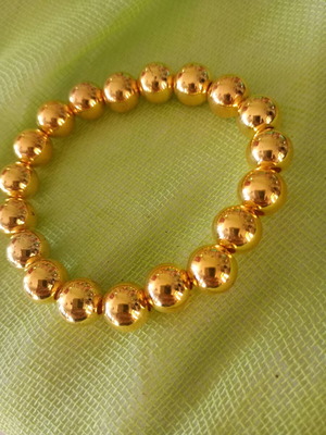 Gold bracelet
