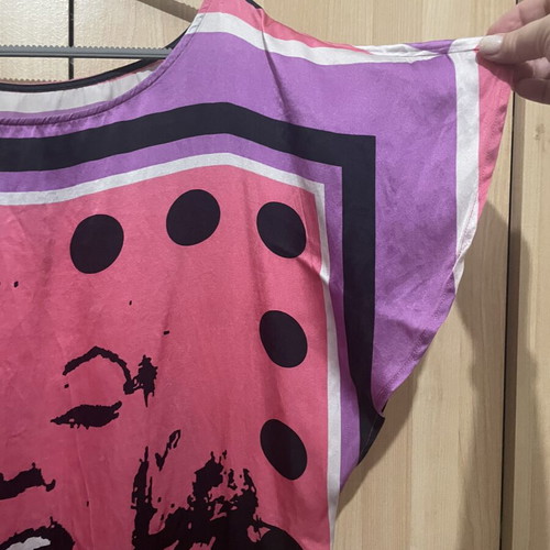 Marilyn blouse like new in pink and purple colors