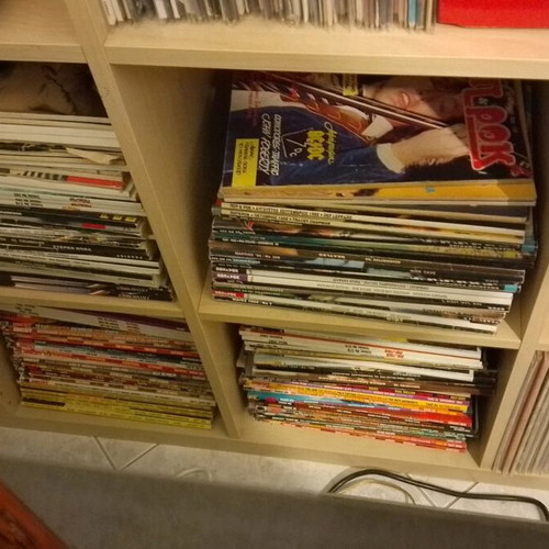 Pop rock magazines used, pack of 100 from 70s to 90s