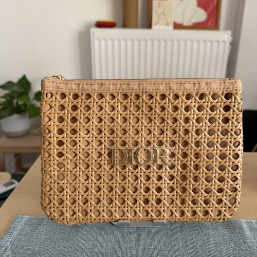Dior beauty pouch limited edition new, beige