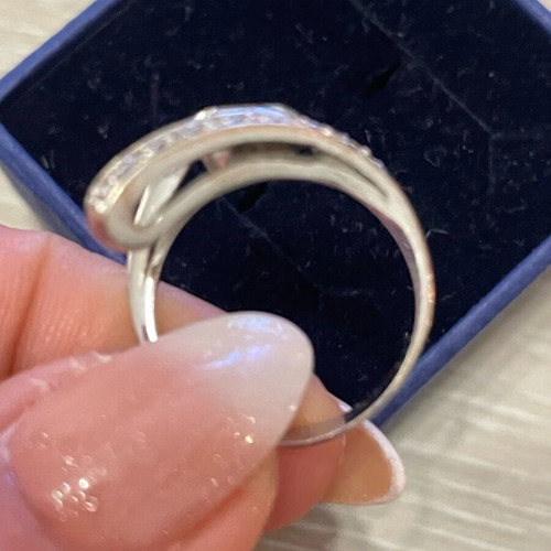 White gold 585 ring used, size 57
