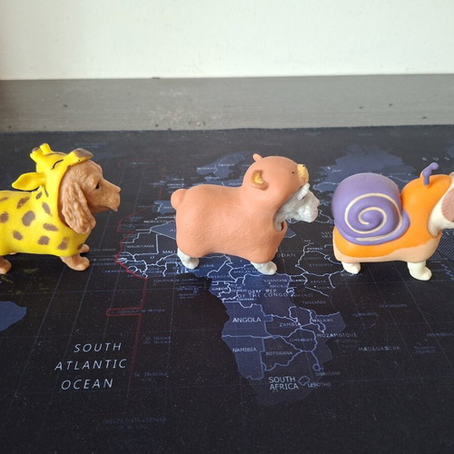 Just Toys Dress your Puppies collection used, Series 2, dog miniatures