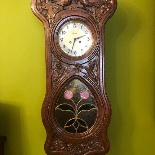 Wooden wall mechanical clocks like new, antique style