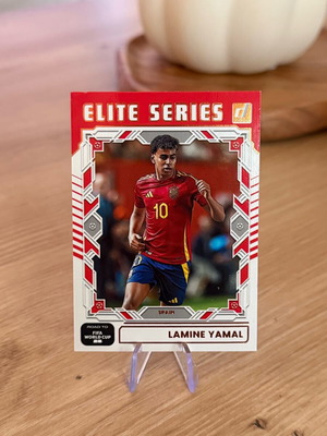 Lamine Yamal Panini Donruss Road to FIFA WC #25 Elite Series Spain 2025-26 like new